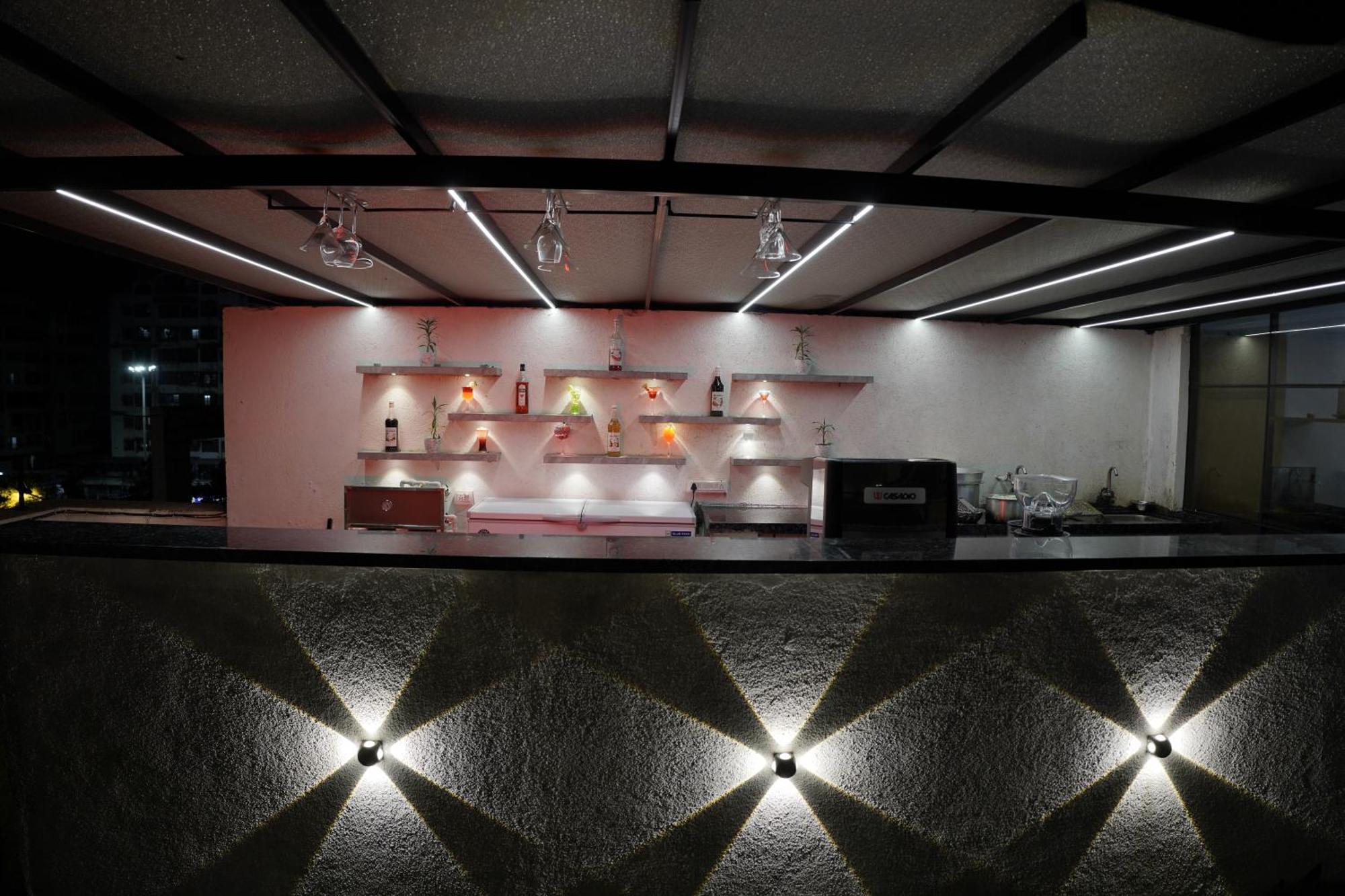 סוראט Hotel Royal Accord מראה חיצוני תמונה
