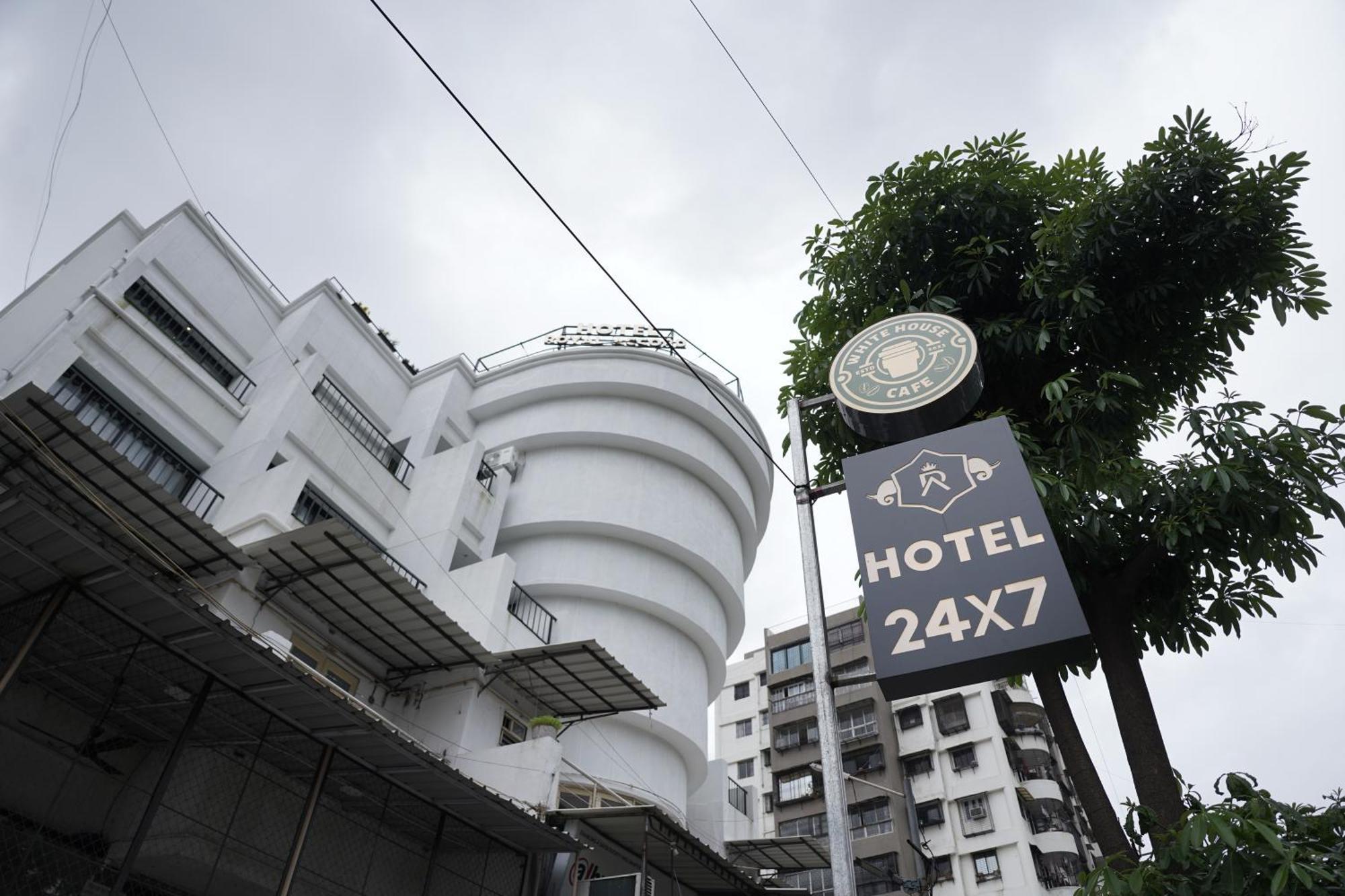 סוראט Hotel Royal Accord מראה חיצוני תמונה